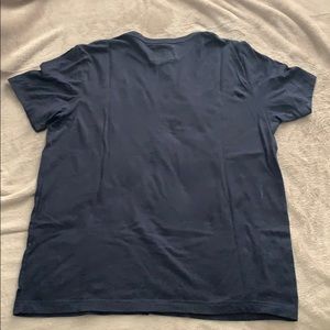 Tommy Hilfiger Shirts - Hilfiger T-Shirt Tommy Hilfiger Shirts - Hilfiger T-Shirt